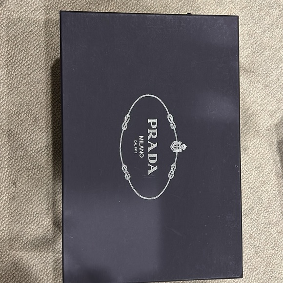 Authentic Prada sneakers size 38 = Size 8 US - Picture 6 of 6